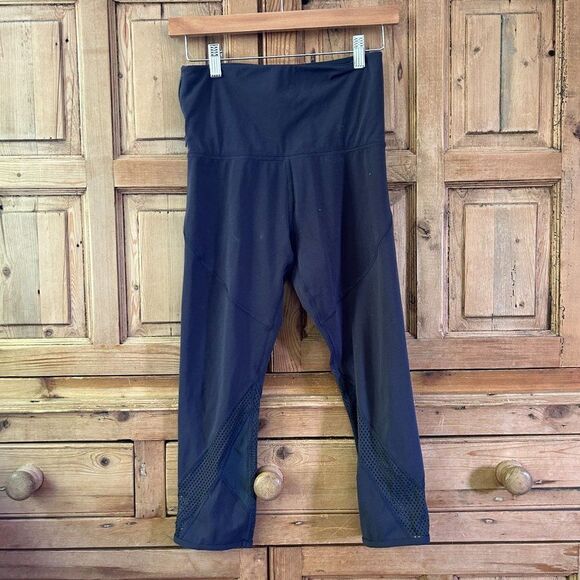 Lorna Jane XS / S Gray Cropped Leggings‎ - Picture 1 of 7